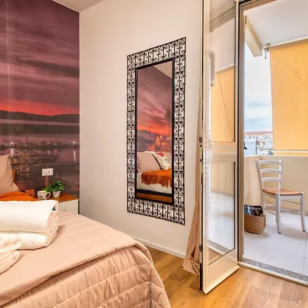 La Colonial Apartment