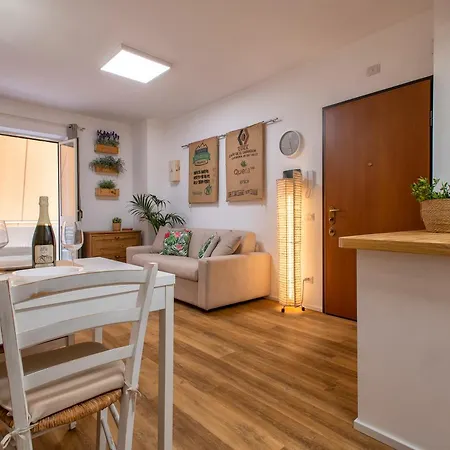 La Colonial Appartement *